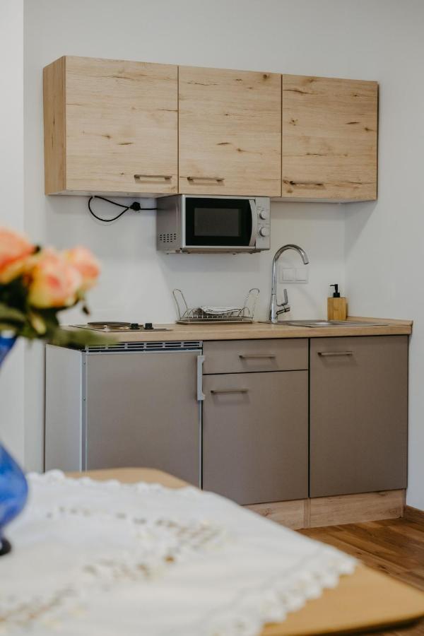 Schloss-Appartements Eisenstadt Ngoại thất bức ảnh